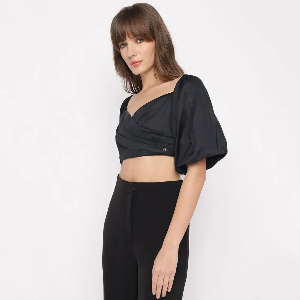 Guess Women's Off Shoulder Cropped Jun Shirt Jet Black Medium NWT - Picture 4 of 10